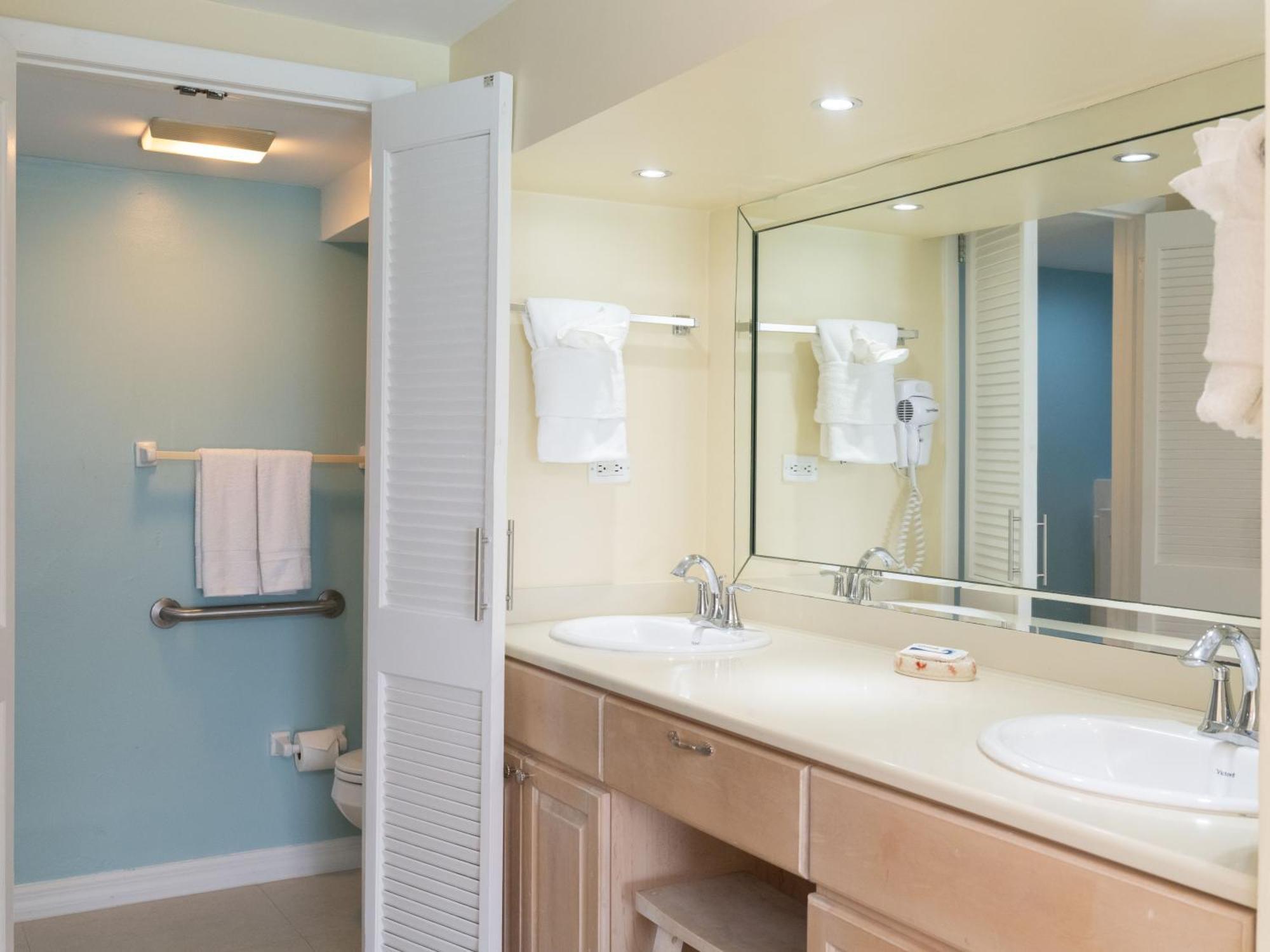 Paradise Island Beach Club Ocean View Villas Creek Village ภายนอก รูปภาพ