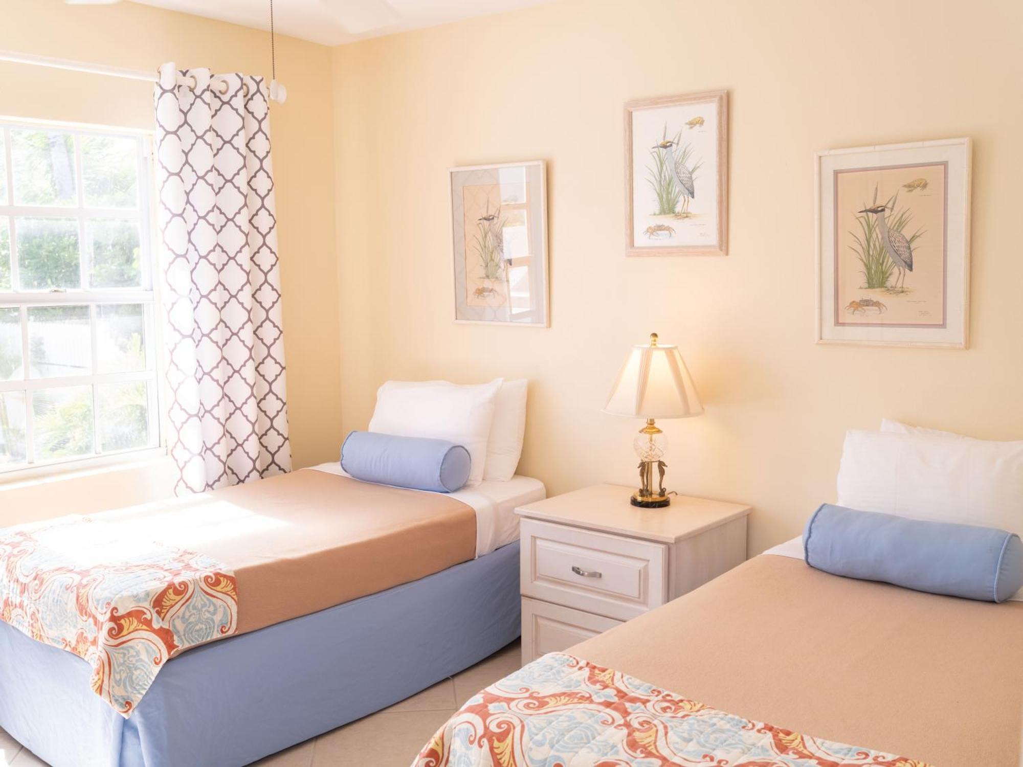 Paradise Island Beach Club Ocean View Villas Creek Village ภายนอก รูปภาพ